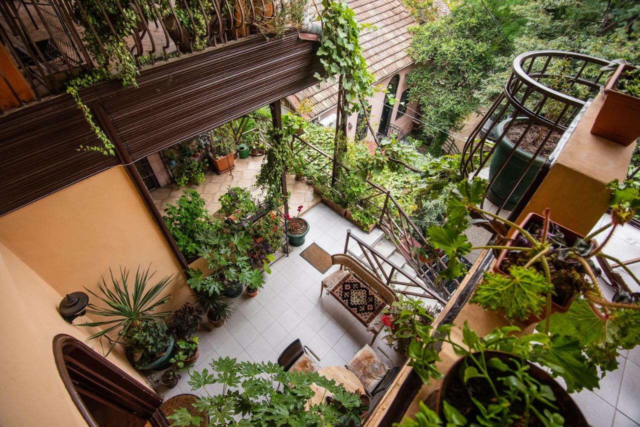 Lia'S Guest House Tiflis Exterior foto