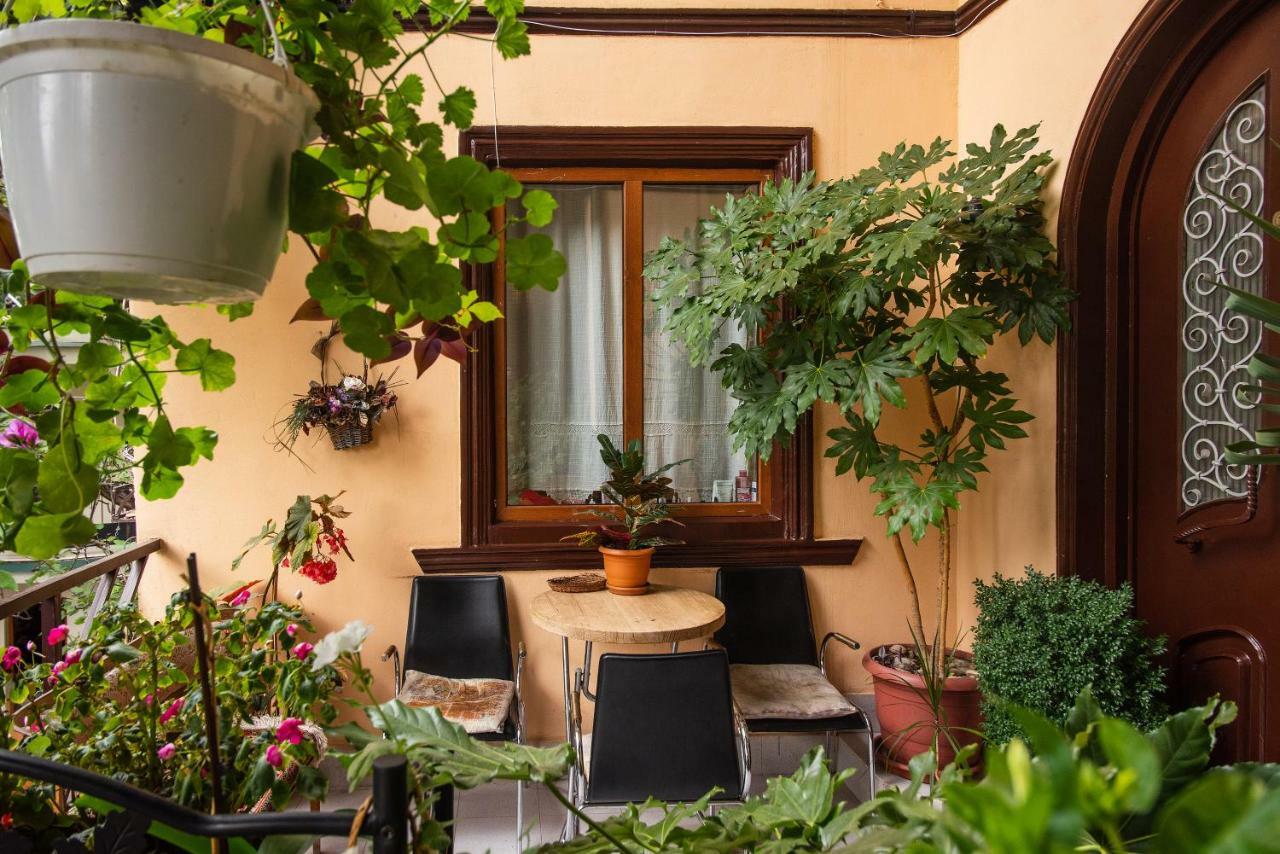 Lia'S Guest House Tiflis Exterior foto